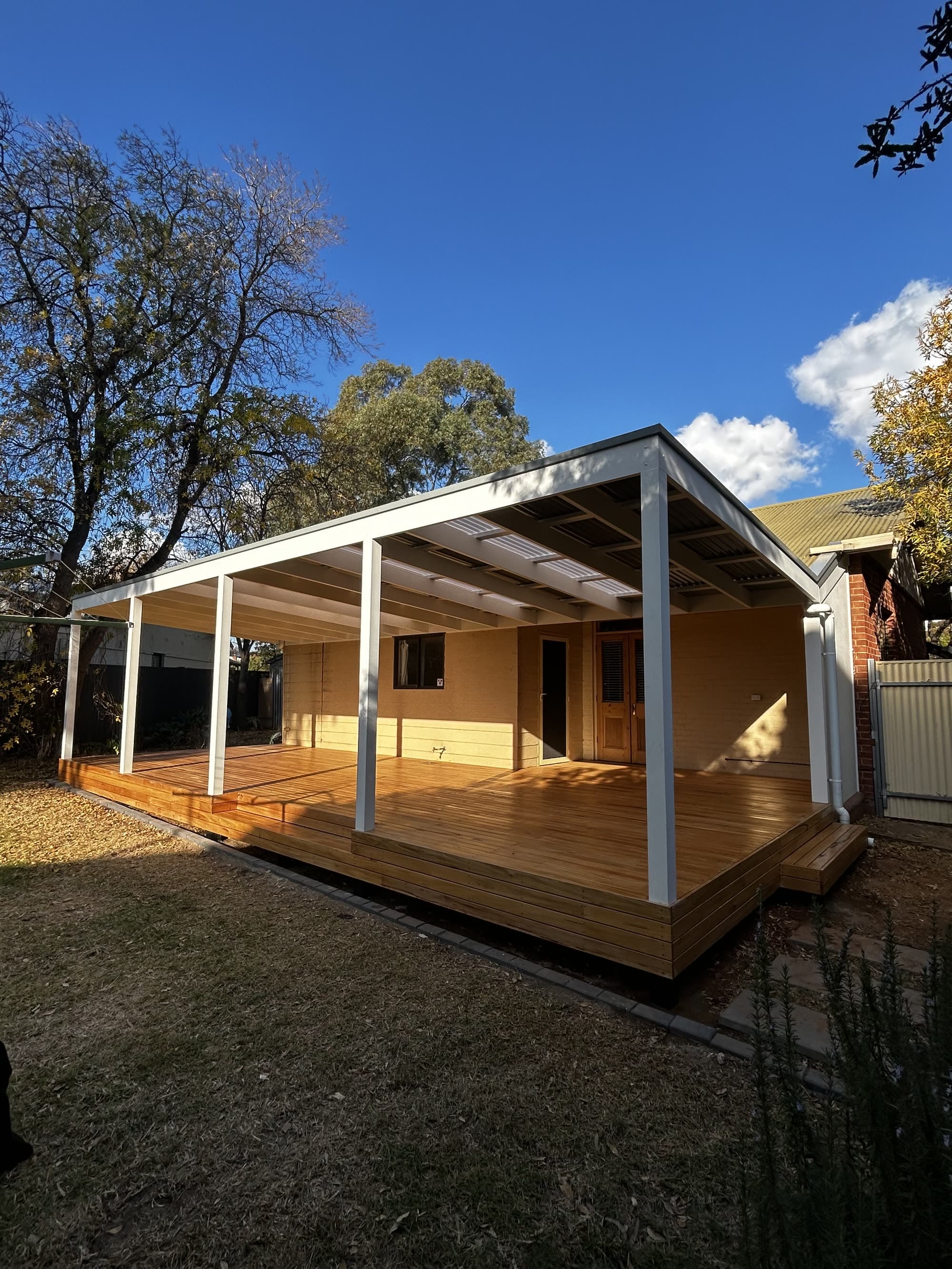 Verandah built over a new hardwood deck at an Adelaide home